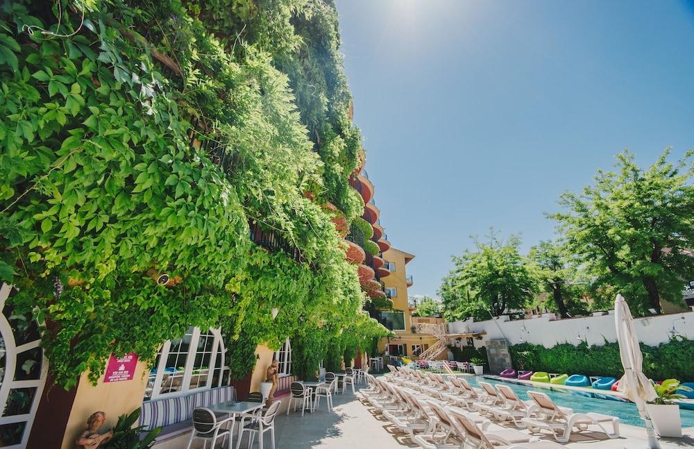 Angeles Hotel&spa 4*